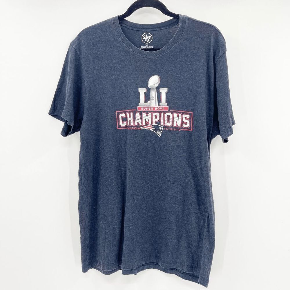 NFL Super Bowl Champions Patriots T‎ Shirt Men's Size L Blue Crew Neck